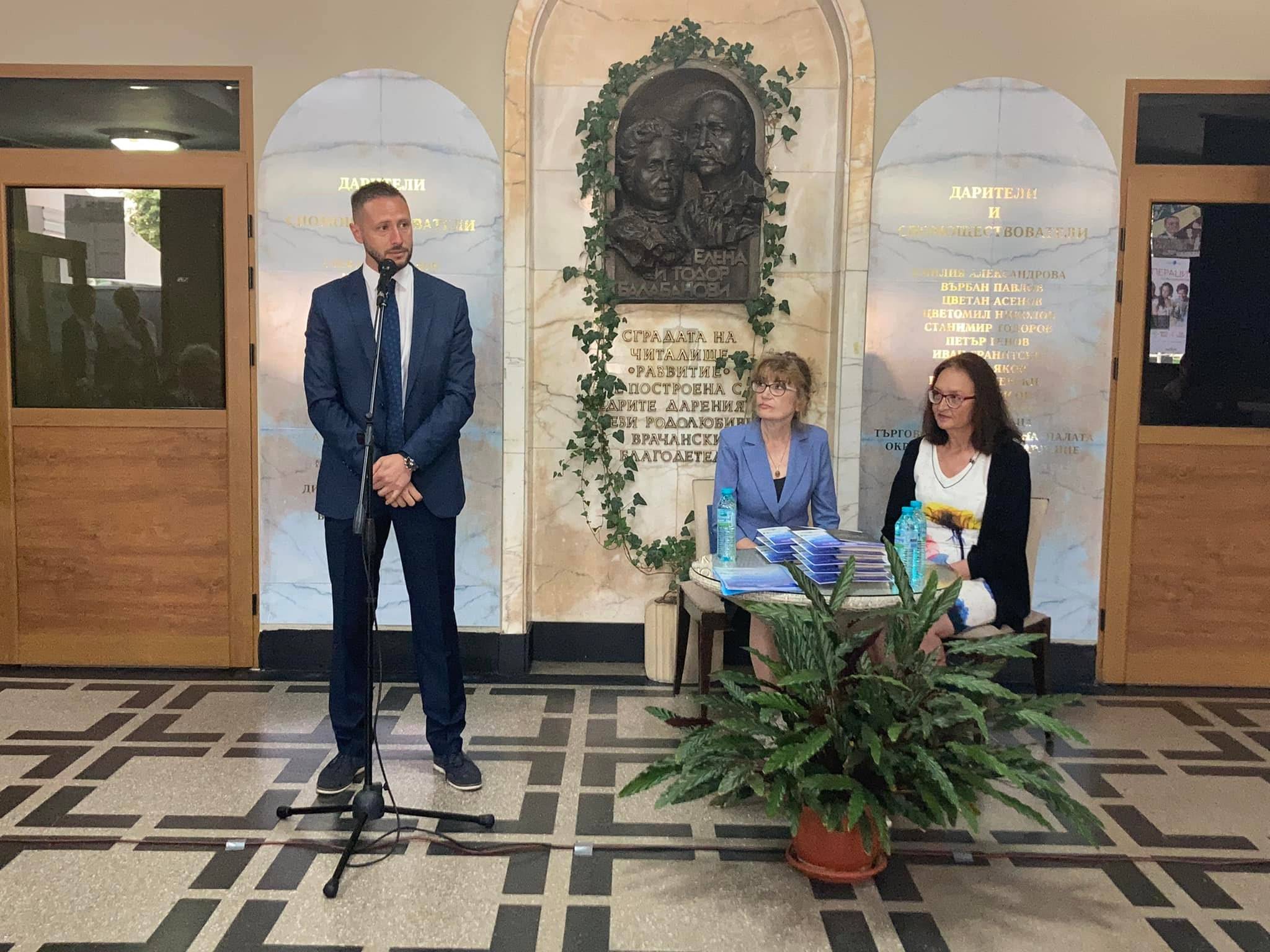  Зам.-кметът Александър Владимиров 